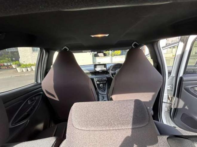 ヤリス1.5 X 4WD　ナビ　バックモニター　ETC　レーダークルーズコントロール 1500