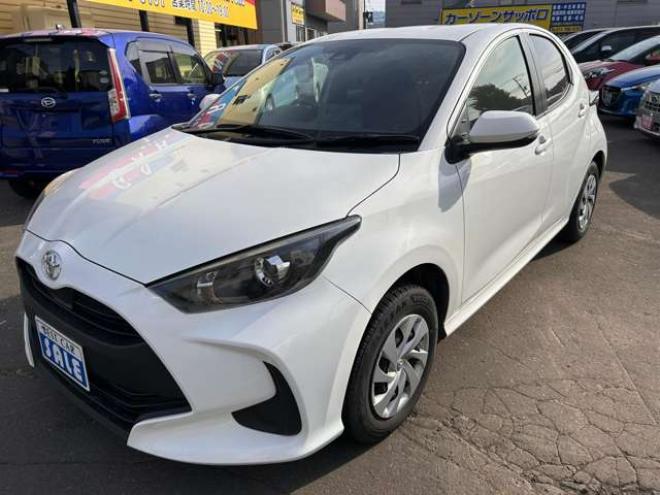 ヤリス1.5 X 4WD　ナビ　バックモニター　ETC　レーダークルーズコントロール 1500