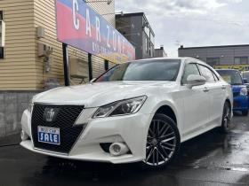 クラウン　アスリート 2.5 i-Four 4WD　 2500