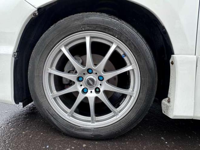 ヴェルファイア2.4 Z 4WD　片側パワースライドドア　Bluetooth　横滑り防止装置　コーナーセンサー　プッシュスタート　ビルトインETC　HDDナビ　ワンセグTV　バックモニター　社外18インチホイール夏 2400