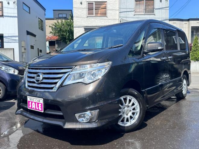 セレナ2.0 ハイウェイスター アドバンストセーフティ パッケージ 4WD　両側ワンタッチパワースライドドア　SDナビ　Bluetooth　レーンキープアシスト　衝突軽減ブレーキ　ETC　アイドリングストップ　横滑り防止装置　コーナーセンサー　アラウンドビューモニター　バックモニター 2000