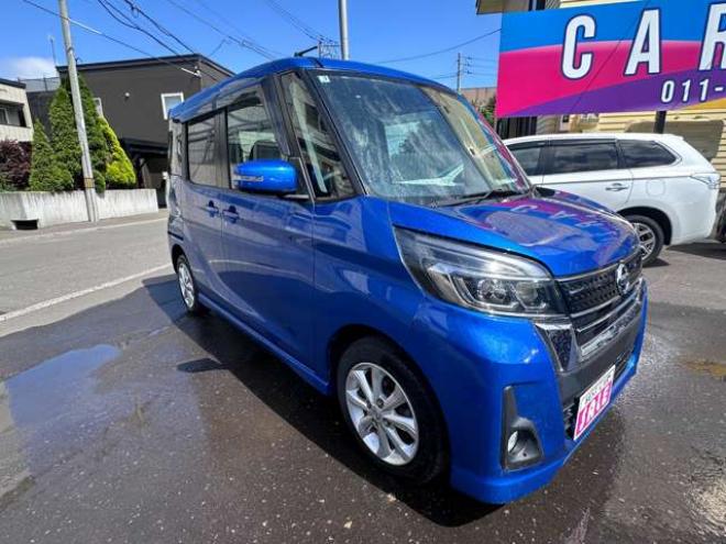 デイズルークスX 4WD　SDナビ　　Bluetoothオーディオ　フルセグTV　左側パワースライドドア　アイドリングストップ　横滑り防止装置　衝突軽減ブレーキ　アラウンドビューモニター　運転席シートシーター　純正アルミホイール夏 660