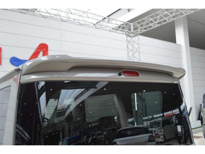 エブリイワゴン PZターボスペシャル 4WD　届出済未使用車4WDターボセーフティサポート搭載アイドリングストップ横滑り防止装置CVTマチック両側オートスライドドアオートステップハイビームアシストLEDライト 登録済未使用車 660