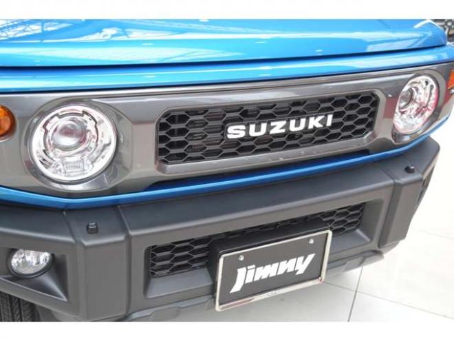 ジムニーXC 4WD　ワンオーナー車4WDターボセーフティサポート搭載アイドリングストップ横滑り防止装置クルーズコントロールハイビームアシストLEDライト7インチワイドナビTVバックカメラ 660