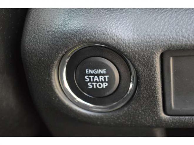 SX4S-CROSS 1.6 4WD　ALLGRIP4WD横滑り防止装置パドルシフトクルーズコントロール社外ナビTVバックカメラディスチャージヘッドライトシートヒータースマートキー 1600
