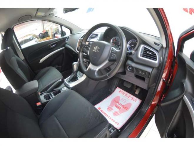 SX4S-CROSS 1.6 4WD　ALLGRIP4WD横滑り防止装置パドルシフトクルーズコントロール社外ナビTVバックカメラディスチャージヘッドライトシートヒータースマートキー 1600