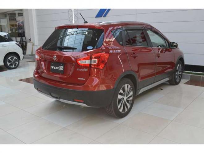 SX4S-CROSS 1.6 4WD　ALLGRIP4WD横滑り防止装置パドルシフトクルーズコントロール社外ナビTVバックカメラディスチャージヘッドライトシートヒータースマートキー 1600