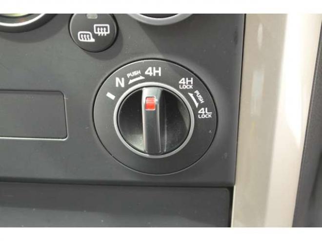 エスクード2.4 ランドブリーズ 4WD　ワンオーナー特別仕様車4WD横滑り防止装置サンルーフ社外ナビTVバックカメラETCドライブレコーダーハーフレザーシートヒーターHIDライトクルーズコントロール 2400