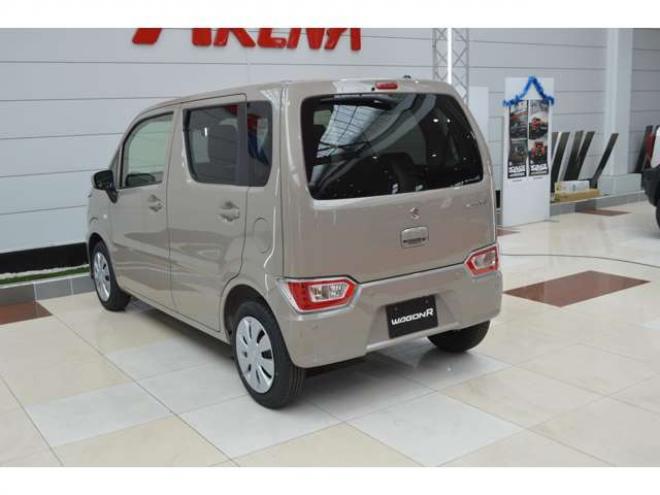 ワゴンRZL 4WD　届出済未使用車5速マニュアル4WDセーフティサポート搭載スズキコネクト対応通信機装着車ハイビームアシストLEDヘッドライト横滑り防止装置バックアイカメラ 登録済未使用車 660