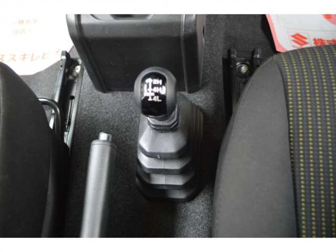 ジムニーXC 4WD　ワンオーナー車セーフティサポート搭載4WDターボ純正ディスプレイオーディオバックカメラLEDライトクルーズコントロールデュアルセンサーブレーキサポート誤発信抑制機能 660