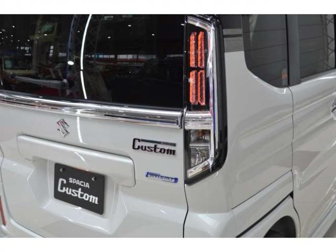 スペーシアカスタム ハイブリッド XS 4WD　ハイブリッド4WDセーフティサポート搭載スズキコネクト対応通信機装着車アダプティブクルーズコントロール全方位モニター付9インチナビ両側オートスライドドアLEDステアリングヒーターパーキングセンサー 登録済未使用車 660