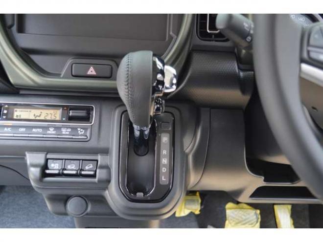 ハスラータフワイルド 4WD　ワンオーナー特別仕様車ハイブリッド4WDセーフティサポート搭載アイドリングストップデュアルカメラブレーキサポート後退時ブレーキサポート横滑り防止装置ハイビームアシストLEDアダプティブクルーズコントロール 登録済未使用車 660