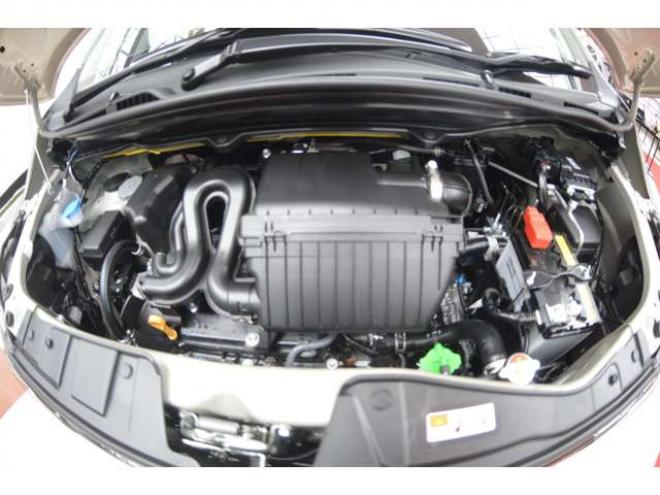 ワゴンRZL 4WD　届出済未使用車4WDセーフティサポート搭載スズキコネクト対応通信機装着車アイドリングストップバックアイカメラハイビームアシストLEDライトシートヒータースマートキー 登録済未使用車 660