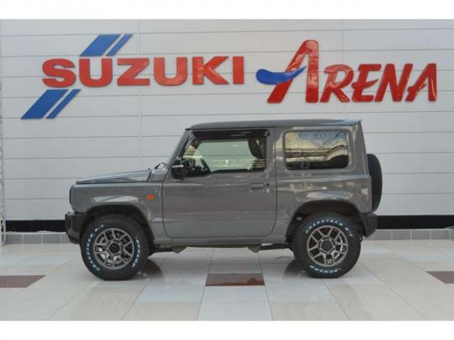 ジムニーXC 4WD　ワンオーナー車F5速マニュアル4WDターボセーフティサポート搭載アイドリングストップ純正ナビTVマットタイヤ横滑り防止装置ハイビームアシストLEDライトクルーズコントロールETC 660