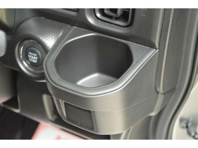 ハスラータフワイルド 4WD　ワンオーナーハイブリッド4WDスズキコネクト対応通信機装着車セーフティサポート搭載アダプティブクルーズコントロール全方位モニター付9インチナビTVバックカメラパドルシフトハイビームアシストLEDライト 660