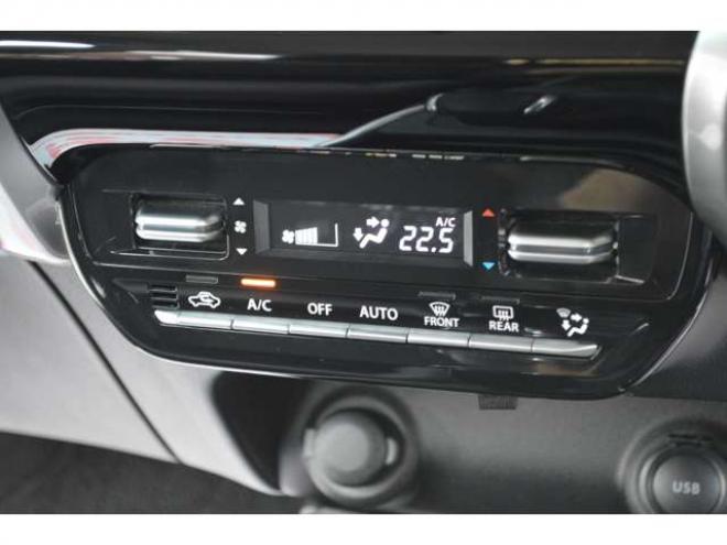フロンクス1.5 4WD　ワンオーナー車ハイブリット4WDセーフティサポート搭載4WDスズキコネクト対応通信機装着車アダプティブクルーズコントロール全方位モニター付き9インチナビTVバックカメラLEDライトパーキングセンサーETC20 1500