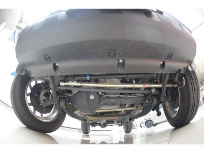 ジムニーXC 4WD　ワンオーナー車4WDターボセーフティサポート搭載アイドリングストップ横滑り防止装置クルーズコントロールハイビームアシストLEDライト7インチワイドナビTVオプショングリル 660