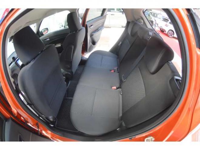 スイフト1.2 XG 4WD　ワンオーナー車4WDセーフティサポート8インチナビTVバックカメラETCアダプティブクルーズコントロール横滑り防止装置シートヒーター 1200