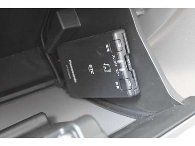 エブリイジョイン ターボ ハイルーフ 4WD　レンタアップ車4WDターボCVTハイルーフセーフティサポート搭載アイドリングストップ横滑り防止装置7インチワイドナビTVバックカメラETCハイビームアシスト付LEDライトリアヒーターシートヒーター 660