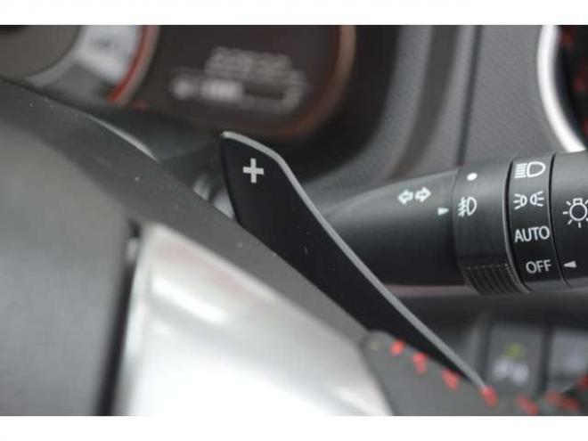 アルトF オートギヤシフト 4WD　ワンオーナー車4WDターボオートギアシフトセーフティサポート搭載車アイドリングストップ横滑り防止装置ハイビームアシストLEDライトRECAROシート純正ナビTVパドルシフト 660