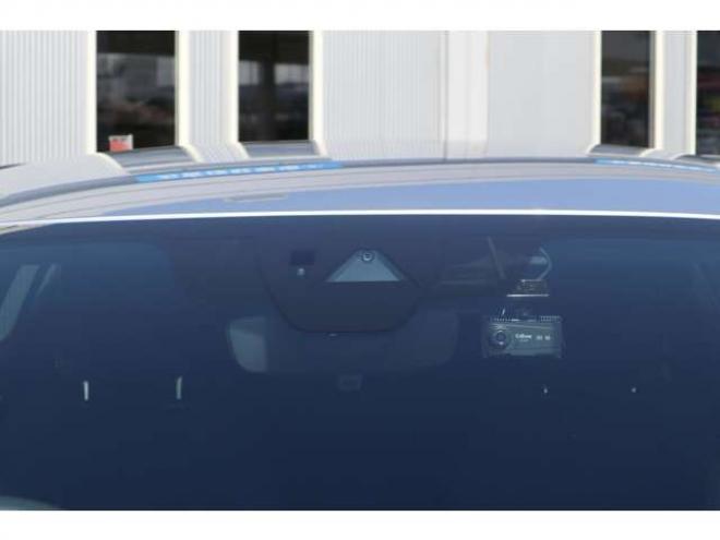 MAZDA3ファストバック 1.5 15C 4WD　純正フルセグナビ　Bluetooth HDMI バックカメラ　パーキングソナー　社外ドラレコ　ETC　電動パーキングブレーキ　アダプティブクルーズコントロール　ブラインドスポットモニター 1500