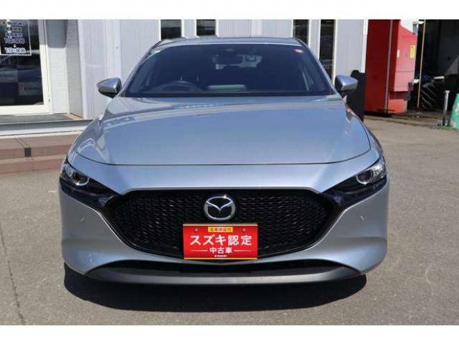 MAZDA3ファストバック 1.5 15C 4WD　純正フルセグナビ　Bluetooth HDMI バックカメラ　パーキングソナー　社外ドラレコ　ETC　電動パーキングブレーキ　アダプティブクルーズコントロール　ブラインドスポットモニター 1500