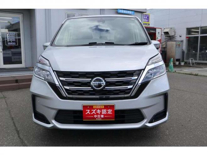 セレナ2.0 B 4WD　純正CDプレイヤー アラウンドビューモニター　前側純正ドラレコ　サイドビューモニター　エマージェンシーブレーキ　車線逸脱警報　ミラーヒーター 2000