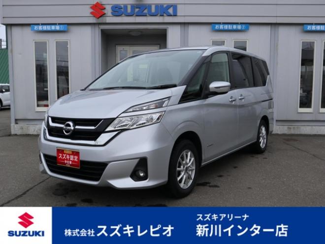 セレナ2.0 B 4WD　社外ナビ　バックカメラ　バックブザー　ETC　前側ドライブレコーダー　クルーズコントロール　オートライト　フォグランプ 2000