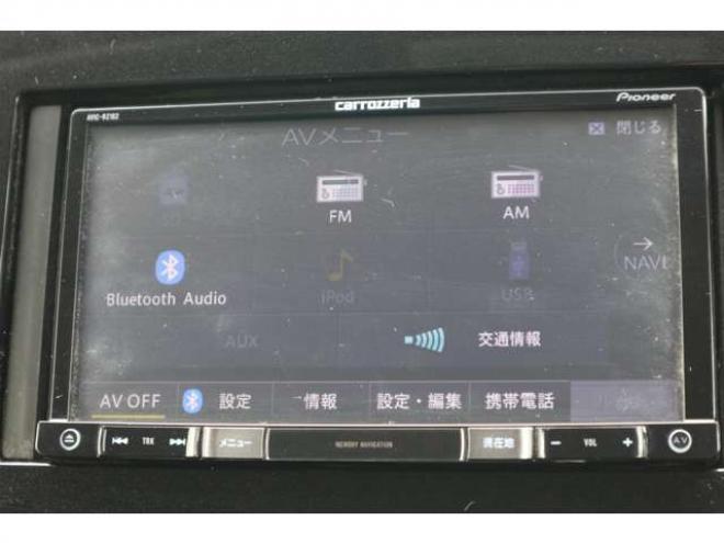セレナ2.0 B 4WD　社外ナビ　バックカメラ　バックブザー　ETC　前側ドライブレコーダー　クルーズコントロール　オートライト　フォグランプ 2000