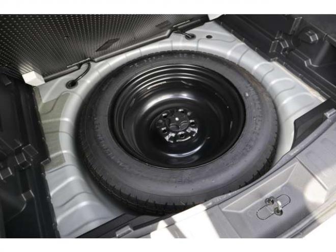 エクストレイル2.0 20S エマージェンシーブレーキパッケージ 2列車 4WD　社外ナビ　ETC シートヒーター　ヒルディセントコントロール　車線逸脱警報機能　エマージェンシーブレーキ 2000