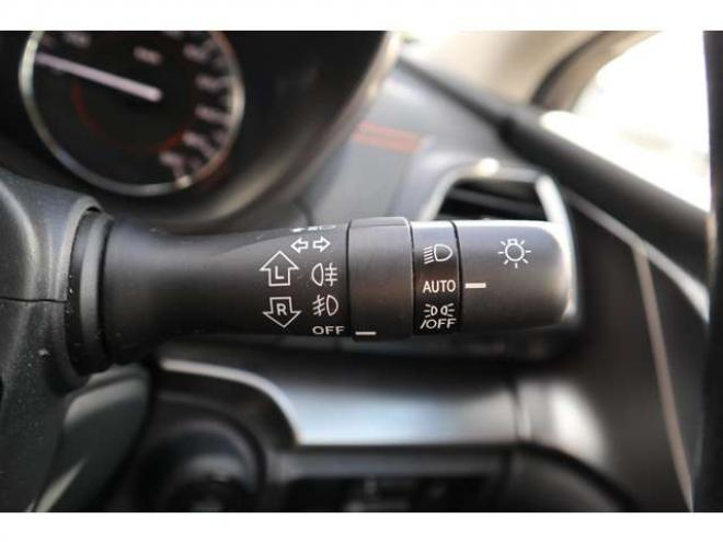 XV2.0e-L アイサイト 4WD　社外ナビ Bluetooth バックカメラ　ETC　電動パーキングブレーキ　オートビークルホールド　LEDヘッドライト 2000