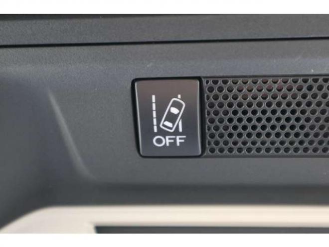 XV2.0e-L アイサイト 4WD　社外ナビ Bluetooth バックカメラ　ETC　電動パーキングブレーキ　オートビークルホールド　LEDヘッドライト 2000