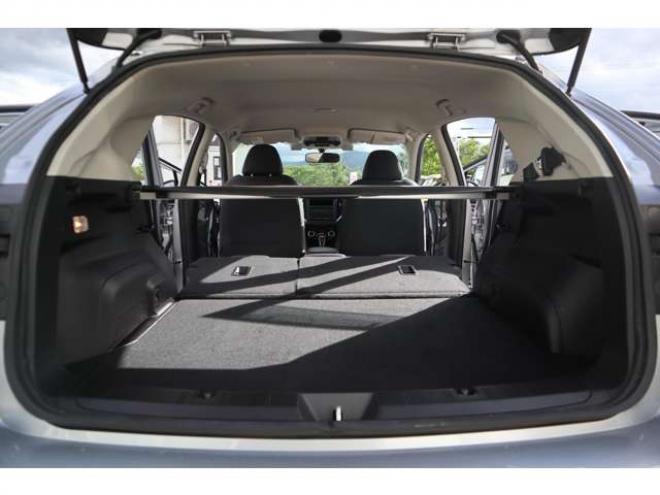 XV2.0e-L アイサイト 4WD　社外ナビ Bluetooth バックカメラ　ETC　電動パーキングブレーキ　オートビークルホールド　LEDヘッドライト 2000