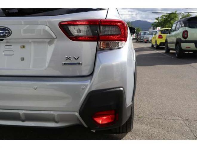 XV2.0e-L アイサイト 4WD　社外ナビ Bluetooth バックカメラ　ETC　電動パーキングブレーキ　オートビークルホールド　LEDヘッドライト 2000