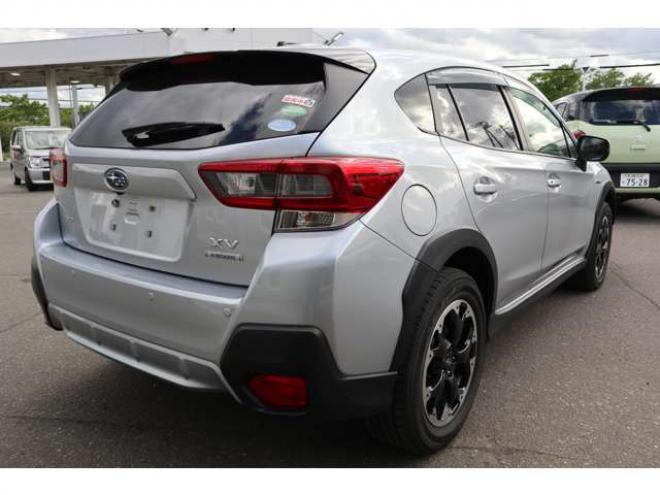 XV2.0e-L アイサイト 4WD　社外ナビ Bluetooth バックカメラ　ETC　電動パーキングブレーキ　オートビークルホールド　LEDヘッドライト 2000