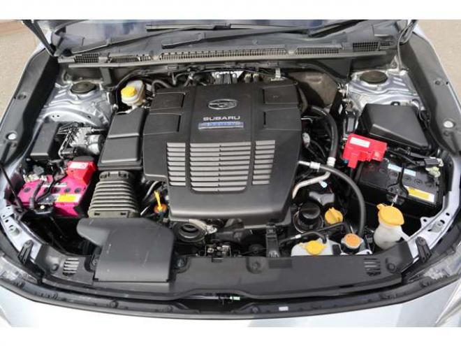 XV2.0e-L アイサイト 4WD　社外ナビ Bluetooth バックカメラ　ETC　電動パーキングブレーキ　オートビークルホールド　LEDヘッドライト 2000