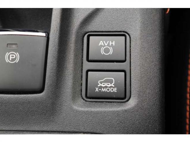XV2.0i-L アイサイト 4WD　ナノイー付き純正フルセグナビ　バックカメラ　サイドビューモニター　電動パーキングブレーキ　アダプティブクルーズコントロール　ミラーヒーター　純正前側ドラレコ 2000