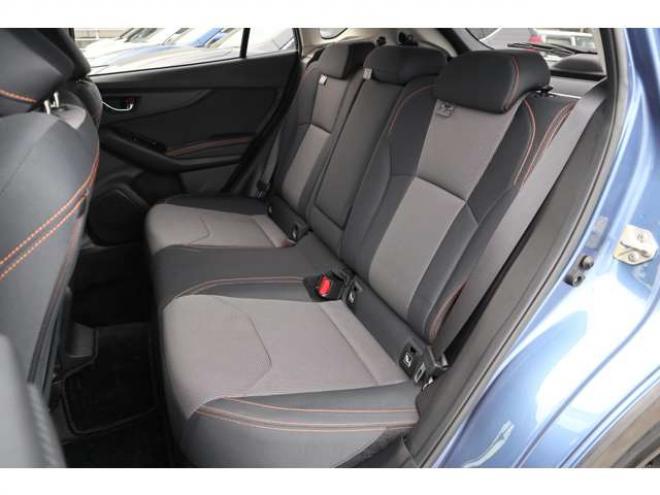 XV2.0i-L アイサイト 4WD　ナノイー付き純正フルセグナビ　バックカメラ　サイドビューモニター　電動パーキングブレーキ　アダプティブクルーズコントロール　ミラーヒーター　純正前側ドラレコ 2000