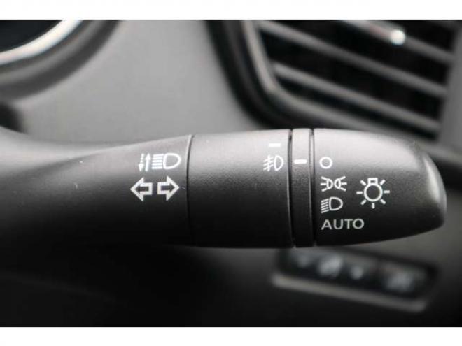 エクストレイル2.0 20X 2列車 4WD　純正フルセグナビ　アラウンドビューカメラ　ETC　全席シートヒーター　ミラーヒーター　エマージェンシーブレーキ　横滑り防止装置 2000