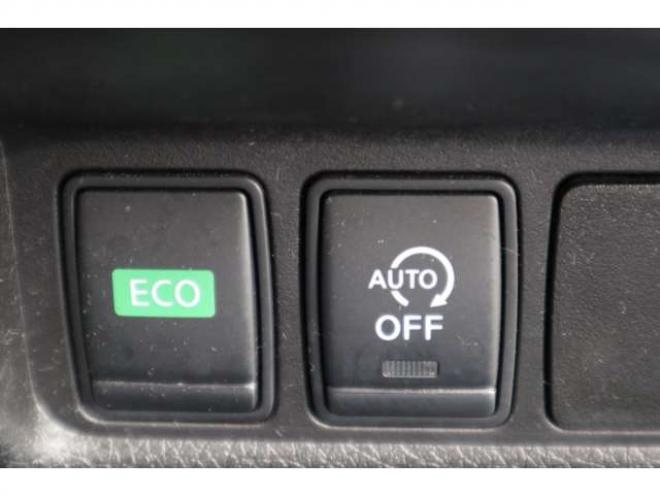 エクストレイル2.0 20X 2列車 4WD　純正フルセグナビ　アラウンドビューカメラ　ETC　全席シートヒーター　ミラーヒーター　エマージェンシーブレーキ　横滑り防止装置 2000