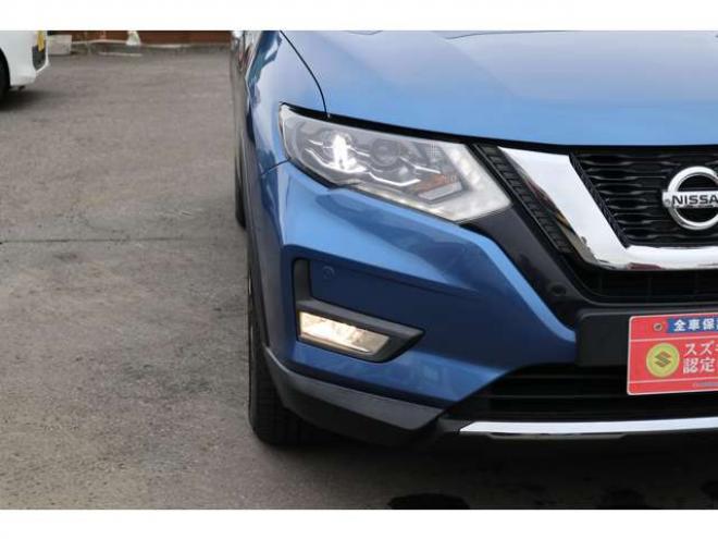 エクストレイル2.0 20X 2列車 4WD　純正フルセグナビ　アラウンドビューカメラ　ETC　全席シートヒーター　ミラーヒーター　エマージェンシーブレーキ　横滑り防止装置 2000
