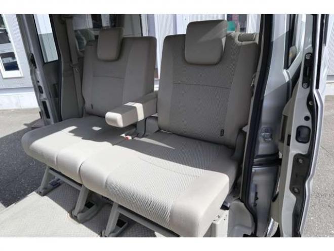 タウンボックスG ハイルーフ 4WD　社外ワンセグナビ　Bluetooth ETC　オートライト　シートヒーター　助手席側電動スライドドア　衝突軽減ブレーキ 660
