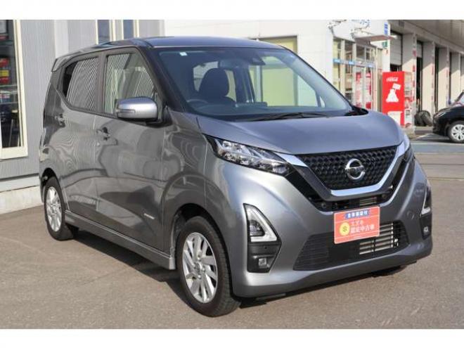 デイズハイウェイスターX プロパイロット エディション 4WD　純正フルセグナビ　アラウンドビューカメラ　ETC　LEDヘッドライト　電動パーキングブレーキ　アダプティブクルーズコントロール　シートヒーター　オートビークルホールド 660