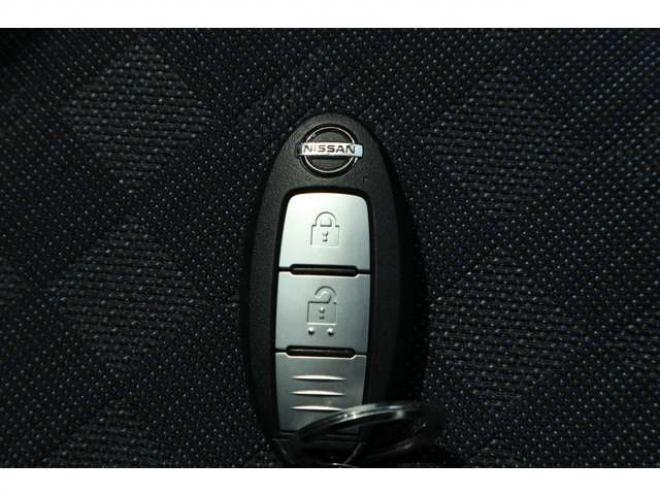 デイズハイウェイスターX プロパイロット エディション 4WD　純正フルセグナビ　アラウンドビューカメラ　ETC　LEDヘッドライト　電動パーキングブレーキ　アダプティブクルーズコントロール　シートヒーター　オートビークルホールド 660
