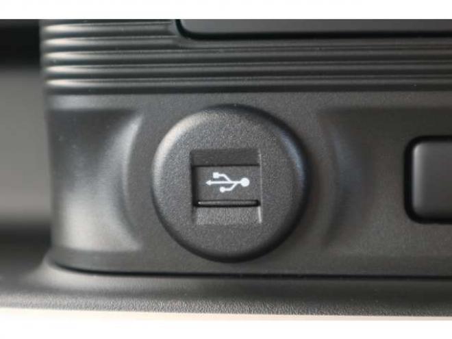 ワゴンRスマイルハイブリッド X 4WD　全方位カメラナビ　スズキコネクト　LEDヘッドライト　シートヒーター　電動パーキング　アダプティブクルーズコントロール　両側電動スライドドア 660