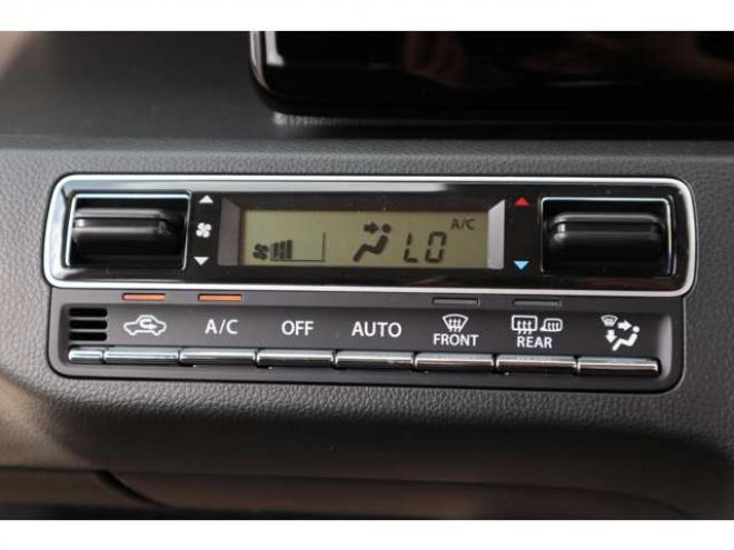 ワゴンRカスタムZ ハイブリッド ZX アップグレードパッケージ装着車 4WD　LEDヘッドライト　オートライト　アダプティブクルーズコントロール　アイドリングストップ　シートヒーター　デュアルカメラブレーキサポート 660