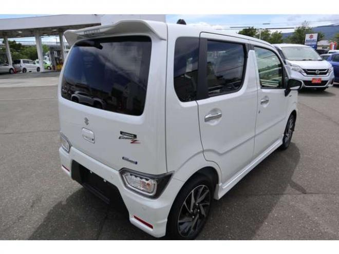 ワゴンRカスタムZ ハイブリッド ZX アップグレードパッケージ装着車 4WD　LEDヘッドライト　オートライト　アダプティブクルーズコントロール　アイドリングストップ　シートヒーター　デュアルカメラブレーキサポート 660