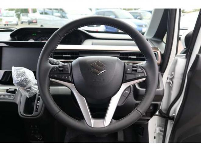 ワゴンRカスタムZ ハイブリッド ZX アップグレードパッケージ装着車 4WD　LEDヘッドライト　オートライト　アダプティブクルーズコントロール　アイドリングストップ　シートヒーター　デュアルカメラブレーキサポート 660