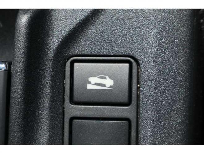 インプレッサスポーツ 2.0 i-L アイサイト 4WD　純正フルセグナビ　バックカメラ　前側ドラレコ　HIDヘッドライト　ヒルホールド　アダプティブクルーズコントロール　電動パーキング　　ETC　ヘッドライトウォッシャー 2000