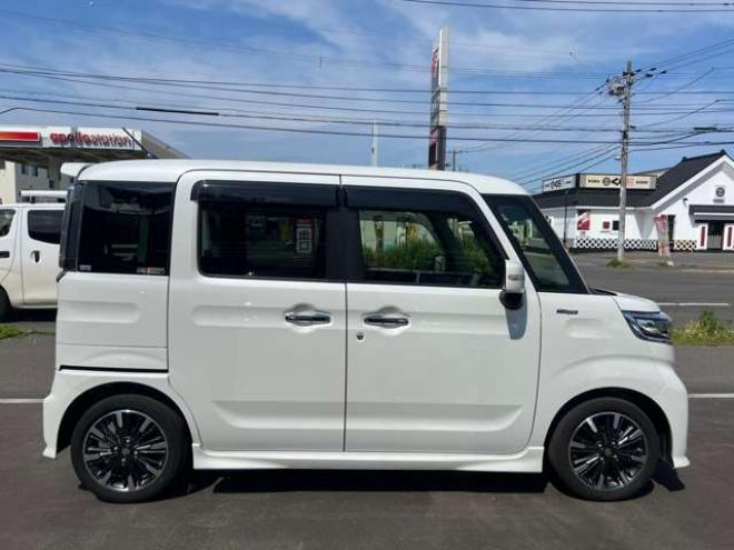 スペーシアカスタム ハイブリッド XSターボ 4WD　スマートキー・両側パワースライド・純正フルセグナビ・BT・両席シートヒーター・前後ドラレコ・ETC・バックカメラ・ヘッドアップディスプレイ・LEDヘッドライト・コーナーセンサー・純正15インチアルミ 660